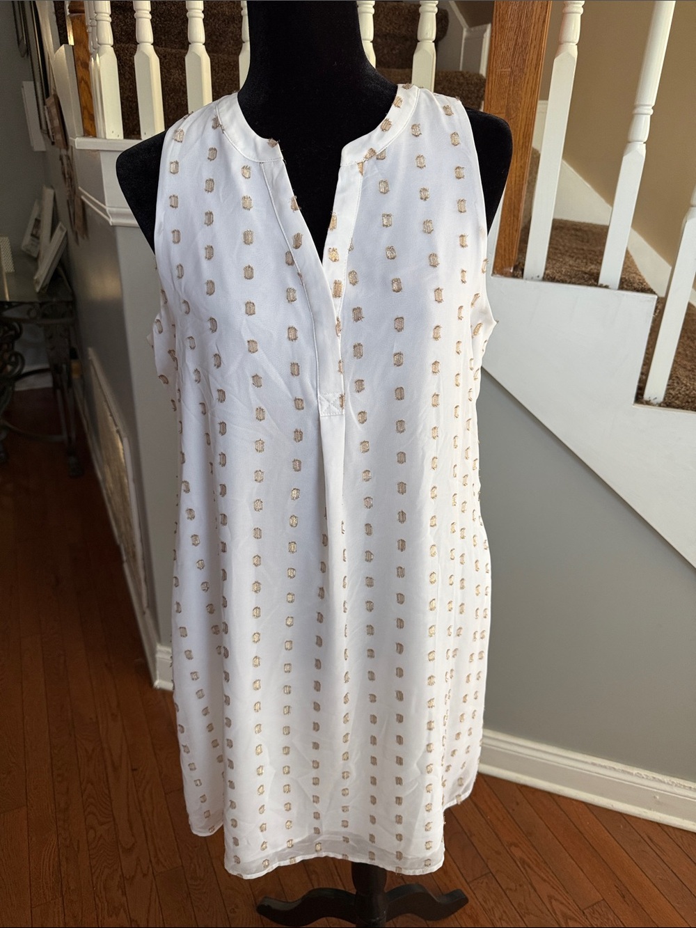 crown & ivy White Sleeveless Tunic with Gold Dot Print
